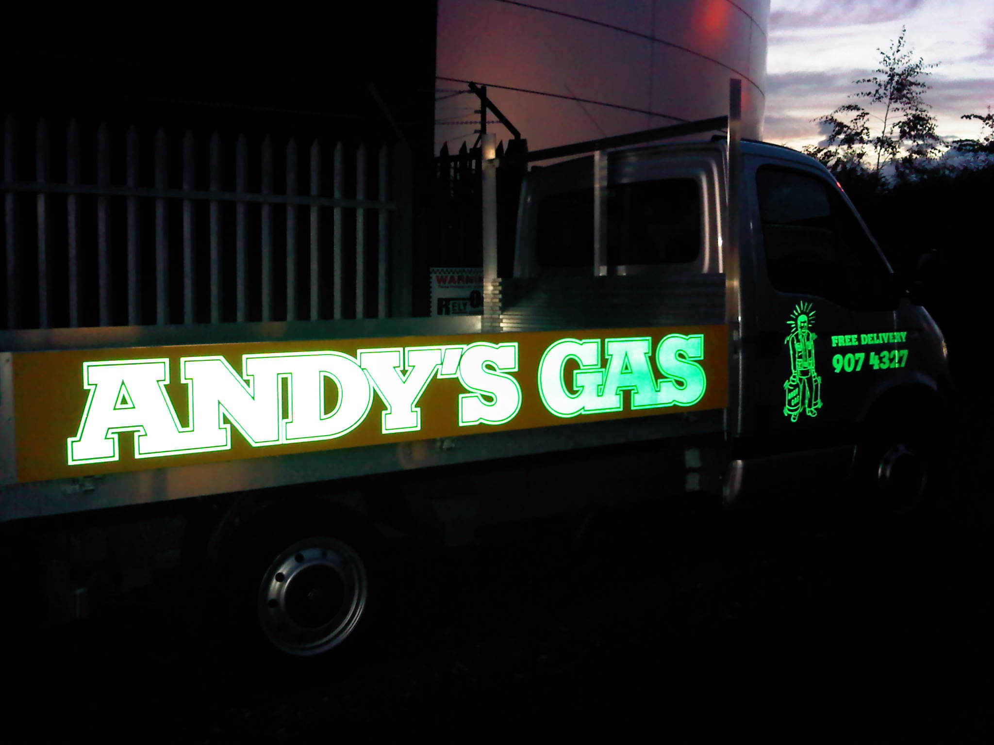 Andy's Gas (((FREE DELIVERY)))